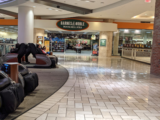 Shopping Mall «Tysons Corner Center», reviews and photos, 1961 Chain Bridge Rd, Tysons, VA 22102, USA