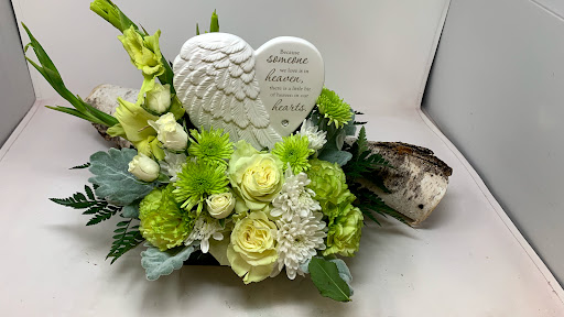 Florist «Pretty Petals Floral Boutique», reviews and photos, 2932 Hillcrest Dr, San Antonio, TX 78201, USA