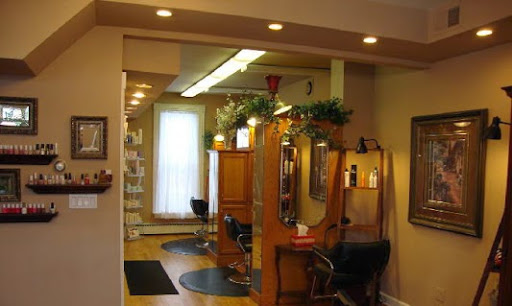 306 E Main St, Barrington, IL 60010, USA