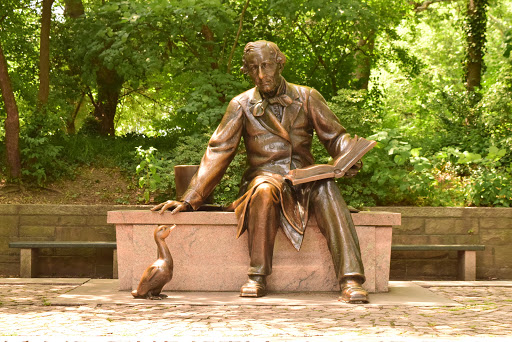 Movie Theater «Alpine Cinema», reviews and photos, 6817 5th Ave, Brooklyn, NY 11220, USA