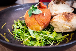 Photo n°113 de Moretti Aperitivo e Resto à Crespières ()