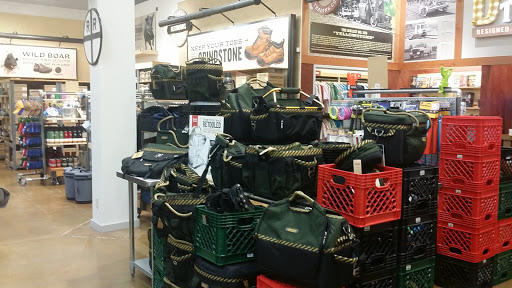 Clothing Store «Duluth Trading Company», reviews and photos, 252 57th Ave NE, Fridley, MN 55432, USA