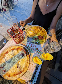Plats et boissons du Pizzeria Pizza D'jantée à Le Château-d'Oléron - n°4