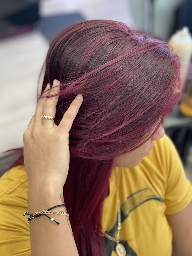 Beauty Salon «Mary Dominican Beauty Salon», reviews and photos, 736 Broadway, Newark, NJ 07104, USA