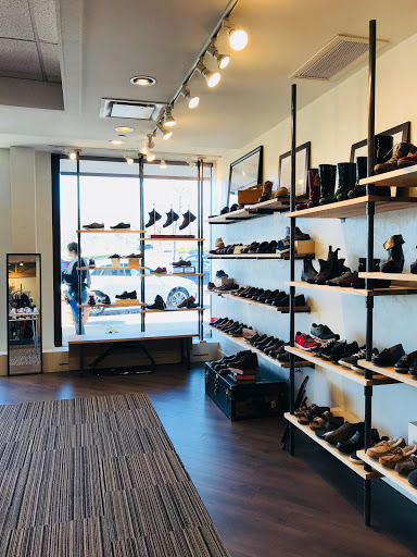 Shoe Store «Benjamin Lovell Shoes», reviews and photos, 525 Glen Eagle Square, Glen Mills, PA 19342, USA
