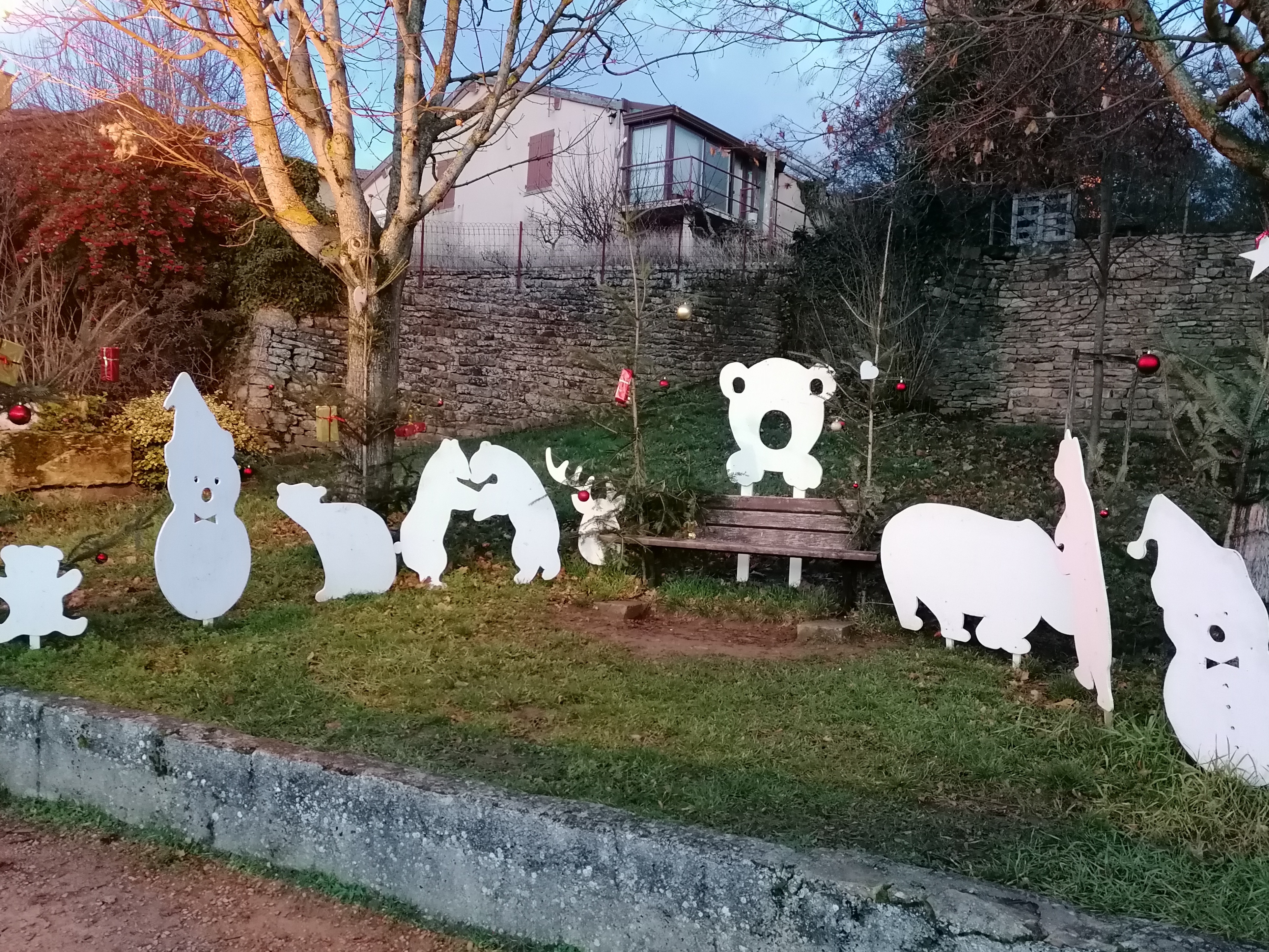 Photo n° 4 de l'avis de Maths.t fait le 21/12/2020 à 09:18