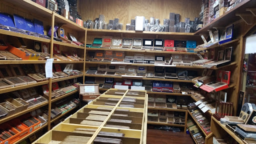 Cigar Mas Fino Bakersfield