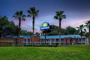 Days Inn by Wyndham Chipley image