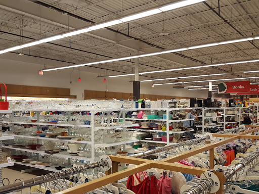 Thrift Store «Unique», reviews and photos, 2956 Gallows Rd, Falls Church, VA 22042, USA
