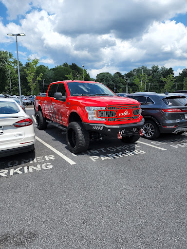 Ford Dealer «Hennessy Ford Lincoln Atlanta», reviews and photos, 5675 Peachtree Industrial Blvd, Atlanta, GA 30341, USA