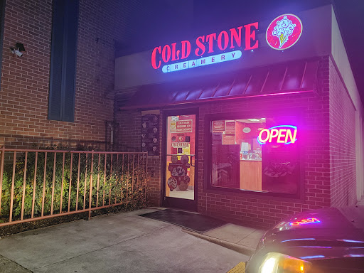 Ice Cream Shop «Cold Stone Creamery», reviews and photos, 1709 Emmet St N, Charlottesville, VA 22901, USA