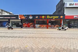 HOT Burger Charummoodu image