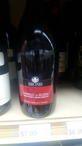 Liquor Store «Wine Warehouse», reviews and photos, 700 Haddonfield-Berlin Rd #38a, Voorhees Township, NJ 08043, USA