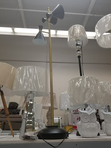 Home Goods Store «Tuesday Morning», reviews and photos, 391 E Imperial Hwy, La Habra, CA 90631, USA