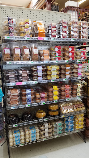 Grocery Store «Gualala Supermarket», reviews and photos, 39225 CA-1, Gualala, CA 95445, USA