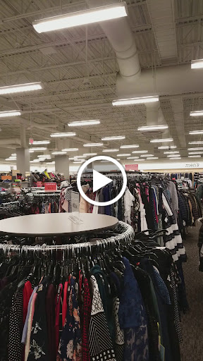 Department Store «Nordstrom Rack West Farm Shopping Center», reviews and photos, 1600 SE Rd, Farmington, CT 06032, USA