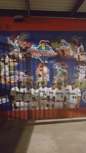 Stadium «Veterans Memorial Stadium», reviews and photos, 950 Rockford Rd SW, Cedar Rapids, IA 52404, USA