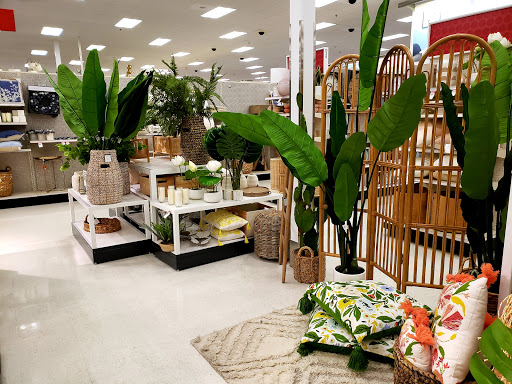 Department Store «Target», reviews and photos, 2900 Little Rd, Trinity, FL 34655, USA