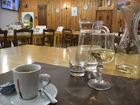 Atmosphère du Hôtel Restaurant Chez Le Poète à Selonnet - n°3