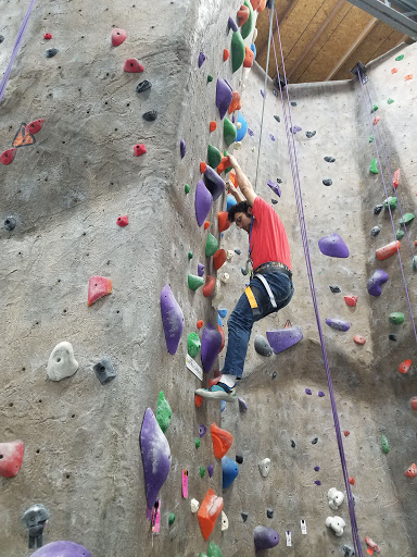 Rock Climbing Gym «Edgeworks Climbing», reviews and photos, 6102 N 9th St #200, Tacoma, WA 98406, USA