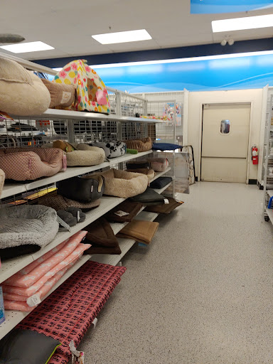 Clothing Store «Ross Dress for Less», reviews and photos, 926 Airport Center Rd, Allentown, PA 18109, USA