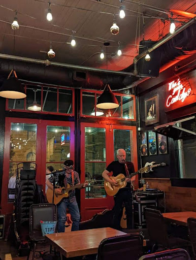 Pizza Restaurant «Cadillac Pizza Pub», reviews and photos, 112 S Kentucky St, McKinney, TX 75069, USA