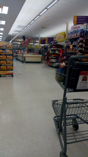 Grocery Store «Super Stop & Shop», reviews and photos, 316 Grove St, Braintree, MA 02184, USA