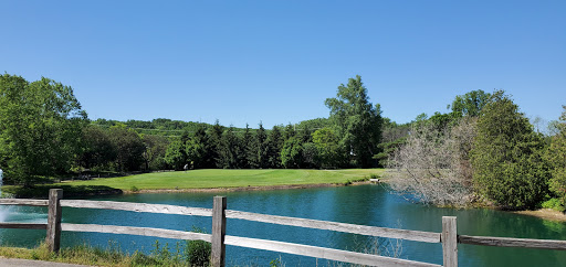 Golf Course «Village Green Golf Course», reviews and photos, 302 Riverdale Dr, Green Bay, WI 54313, USA