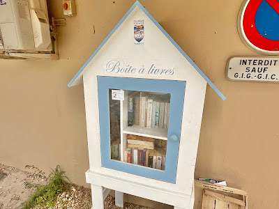 Boîte à Livres à la Plage du Débarquement à La Croix-Valmer