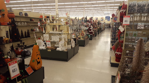 Craft Store «Hobby Lobby», reviews and photos, 3701 McKinley Pkwy #1240, Blasdell, NY 14219, USA