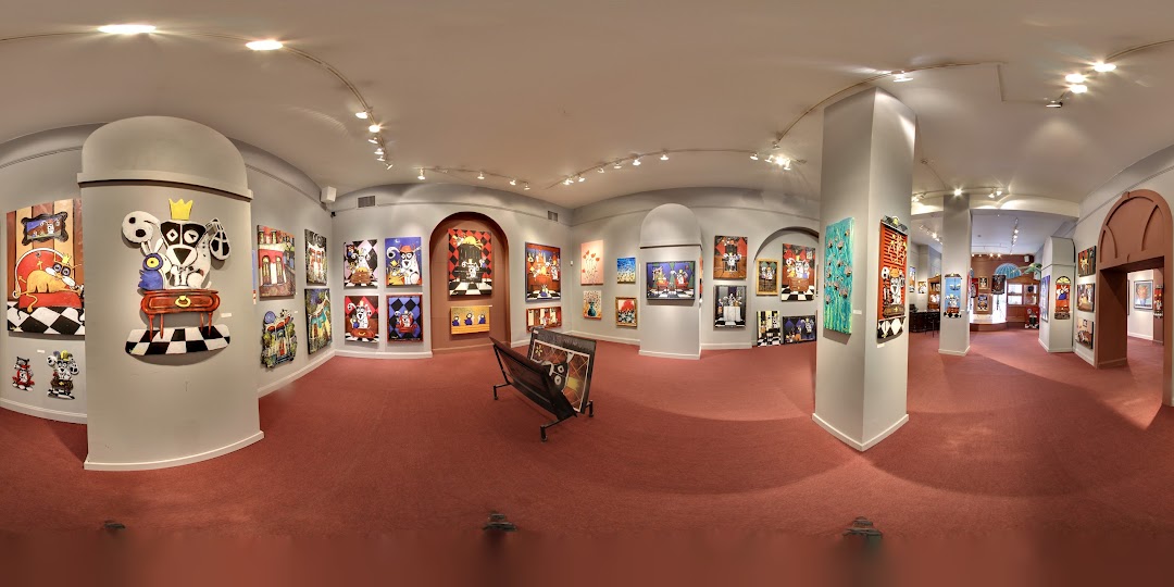 Kezic Gallery