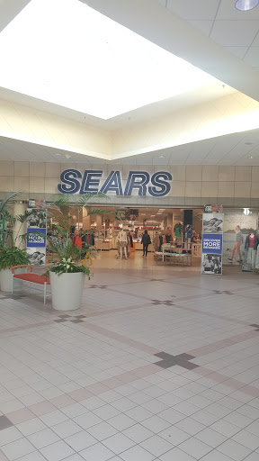 Sears, 155 Dorset St, South Burlington, VT 05403, USA, 