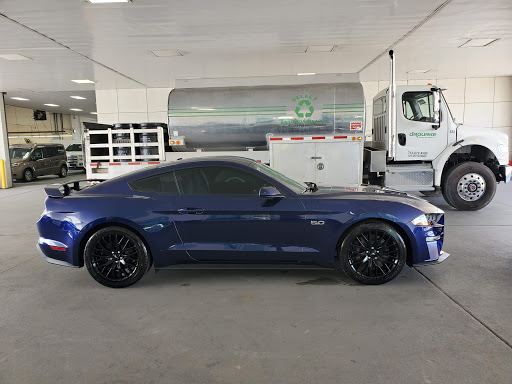 Oil Change Service «Quick Lane at Mac Haik Ford», reviews and photos, 10333 Katy Fwy, Houston, TX 77024, USA