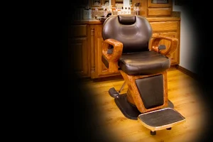 Roosters Men's Grooming Centers image