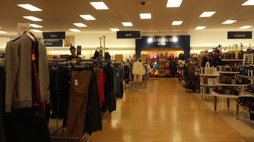 Department Store «Marshalls», reviews and photos, 550 Kinderkamack Rd, Emerson, NJ 07630, USA
