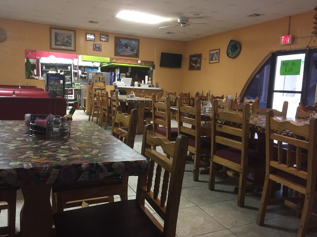 Chavas Mexican Restaurant 74401