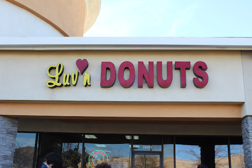 Luv'n Donuts