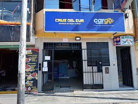 Cruz del Sur Cargo - Tomás Valle