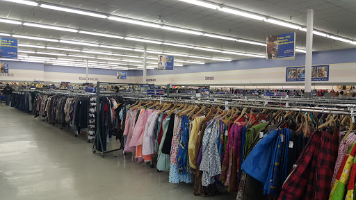 Goodwill, 1809 S Molalla Ave, Oregon City, OR 97045, Thrift Store