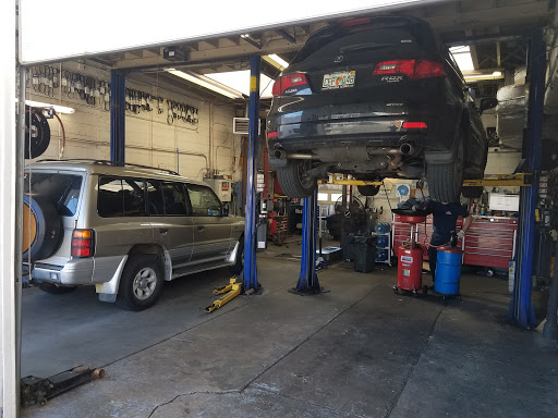Auto Repair Shop «Auto Solutions», reviews and photos, 203 S King St, Leesburg, VA 20175, USA