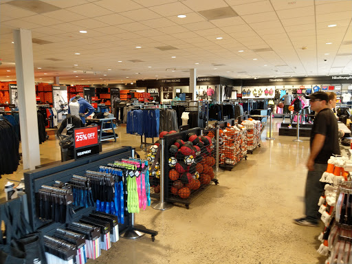 Clothing Store «Nike Factory Store», reviews and photos, 603 Stanley K Tanger Dr, Lancaster, PA 17602, USA