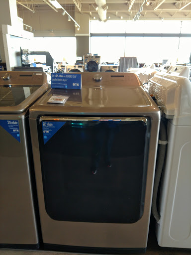 Appliance Store «ABC Warehouse», reviews and photos, 2455 Elizabeth Lake Rd, Waterford Twp, MI 48328, USA