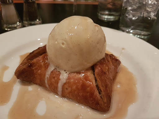 Shopping Mall «The Shops at Somerset Square», reviews and photos, 140 Glastonbury Blvd, Glastonbury, CT 06033, USA