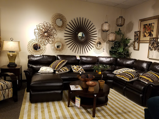Furniture Store «La-Z-Boy Furniture Galleries», reviews and photos, 3529 Stevens Creek Blvd, San Jose, CA 95117, USA