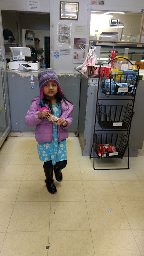 Grocery Store «Madinah Market», reviews and photos, 113 E Roosevelt Rd, Lombard, IL 60148, USA