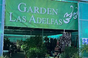 Garden Las Adelfas image
