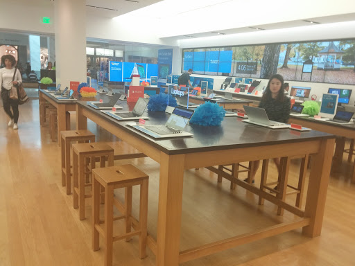 Shopping Mall «Lenox Square», reviews and photos, 3393 Peachtree Rd NE, Atlanta, GA 30326, USA