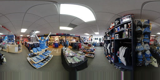 Clothing Store «Fanatic U», reviews and photos, 30409 Ford Rd, Garden City, MI 48135, USA