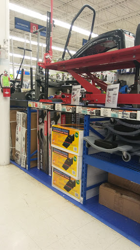 Hardware Store «Harbor Freight Tools», reviews and photos, 34600 Warren Rd, Westland, MI 48185, USA