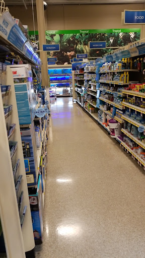 Pet Supply Store «PetSmart», reviews and photos, 60 NJ-17, Paramus, NJ 07652, USA